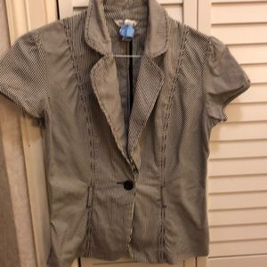 WHBM short sleeve jacket small size 6